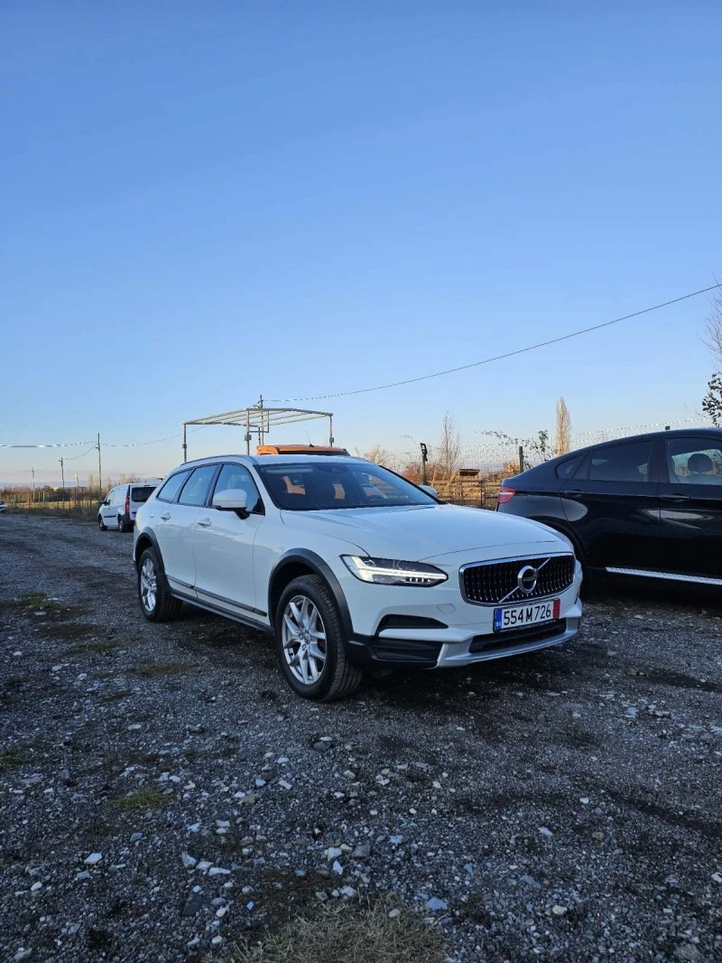 Volvo V90 Cross Country, 2018